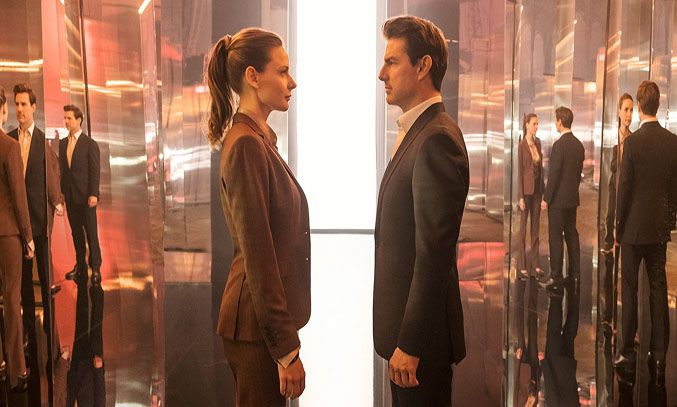 Tom Cruise and Rebecca Ferguson in Mission Impossible - Fallout (2018)